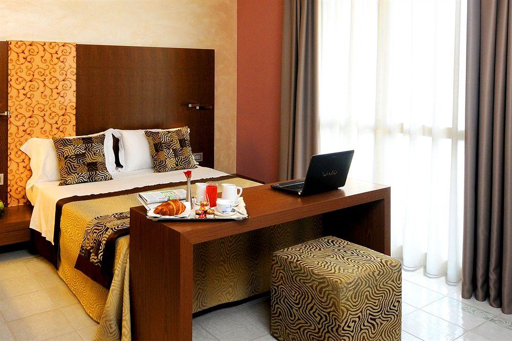 Serena Majestic Hotel Montesilvano Marina Kültér fotó
