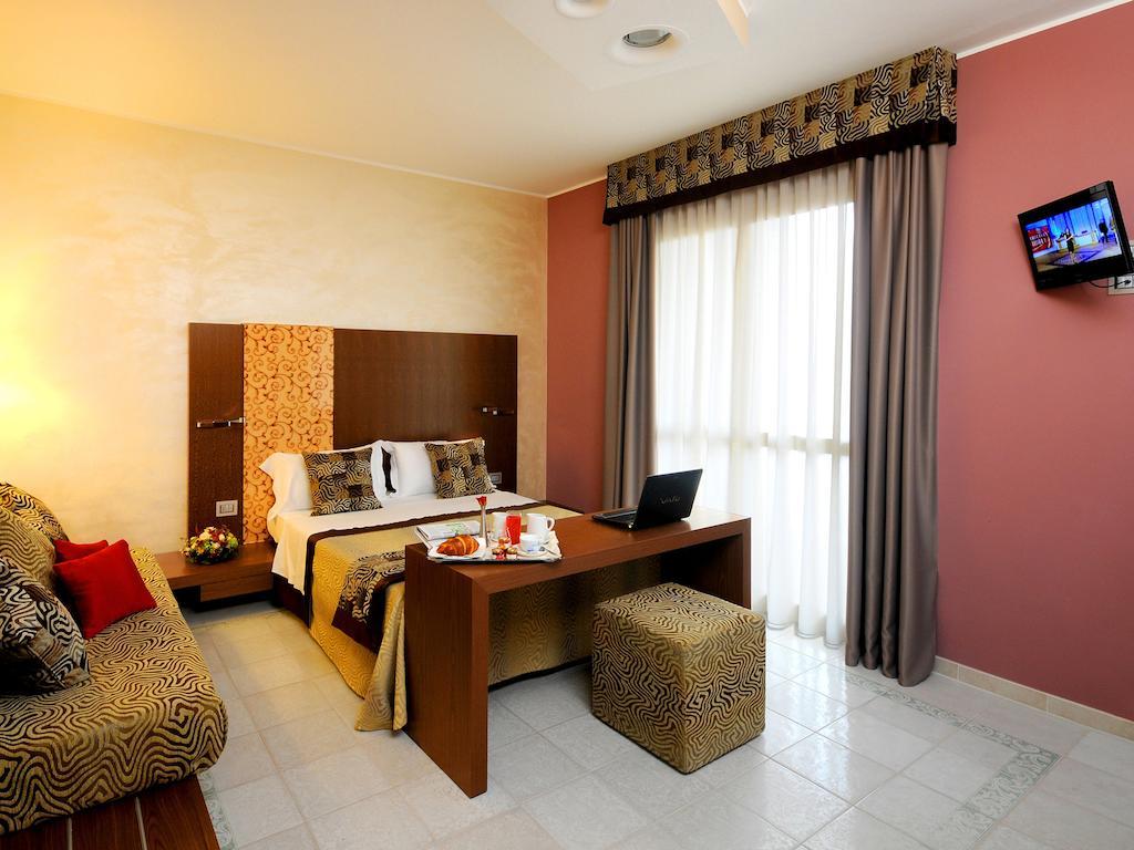 Serena Majestic Hotel Montesilvano Marina Kültér fotó