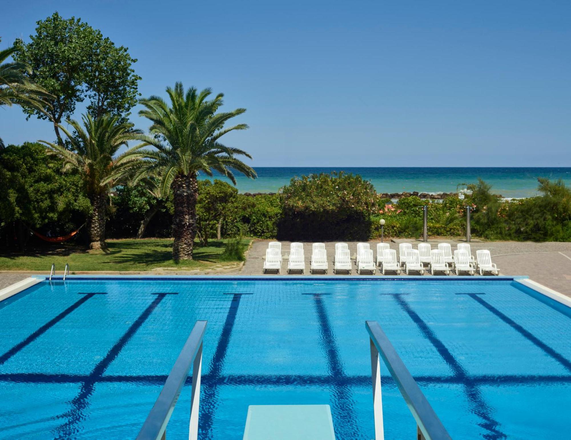 Serena Majestic Hotel Montesilvano Marina Kültér fotó